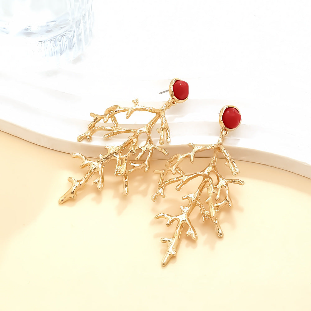 Retro Coral Pendant Earrings for Women – Textured Alloy Ocean Style Jewelry