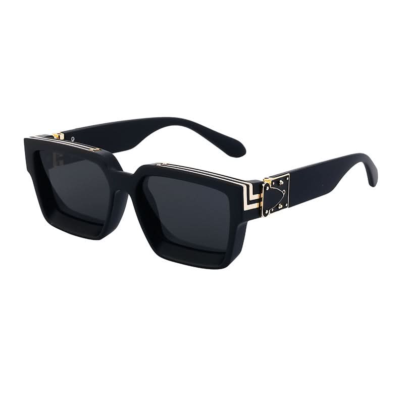 Trendy Small-Frame Sunglasses – Stylish Retro Shades