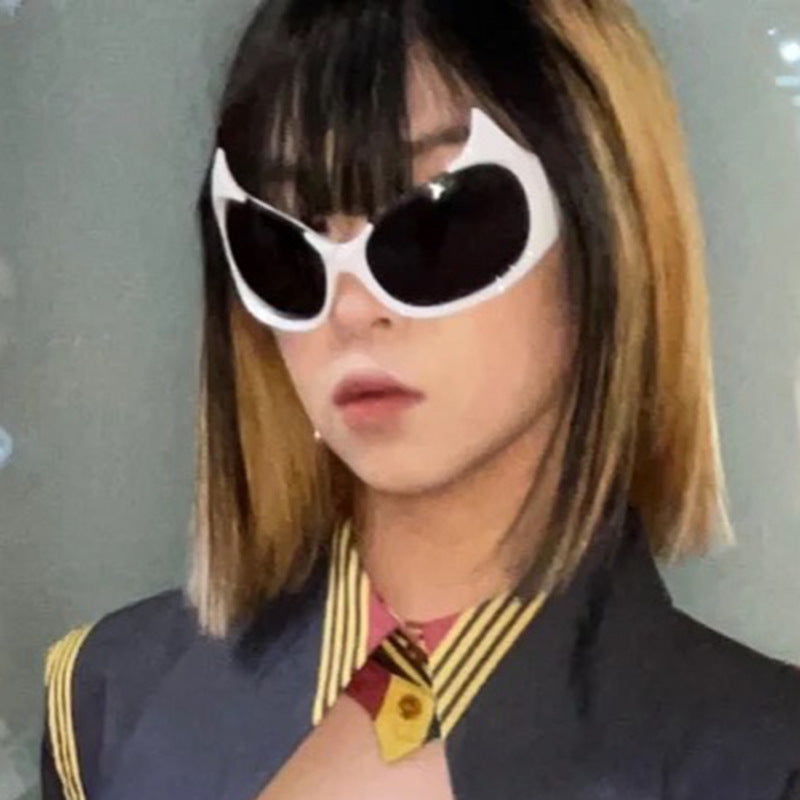 [Ammon] Oversized Devil Sunglasses