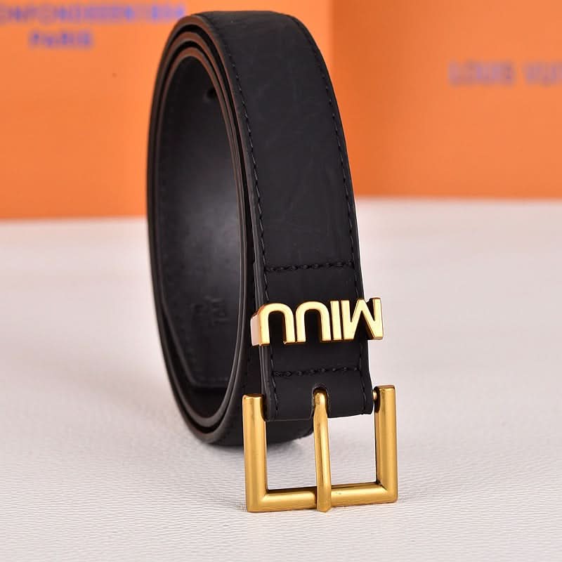 Women's Retro Letter Belt – Stylish Leather Waist Belt For Jeans & Dresses