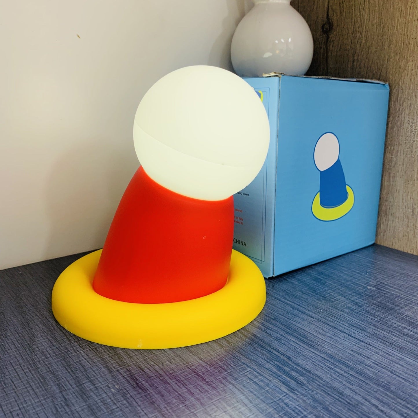 Doraemon Silicone Night Light – Lamp with Warm & White Light for Bedside or Kids' Room Decor