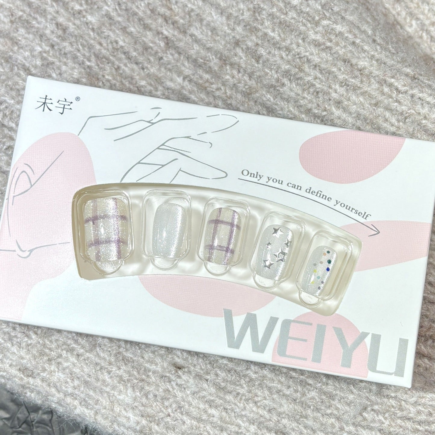 Chic Geometric Short Press-On Nails – Silver Stars & Glitter False Nails