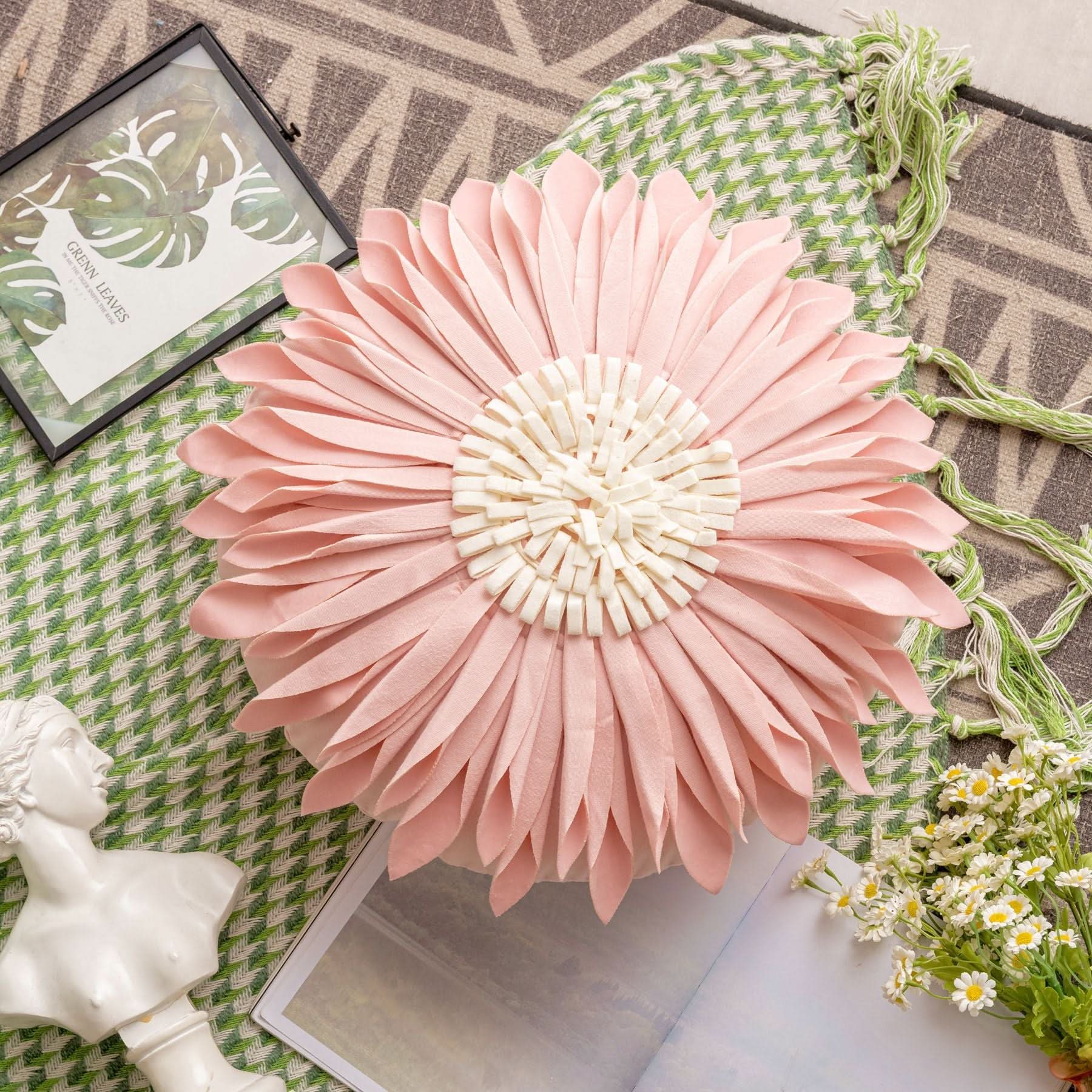 Sunflower Pillowcase - Small Daisy & Sunflower Design