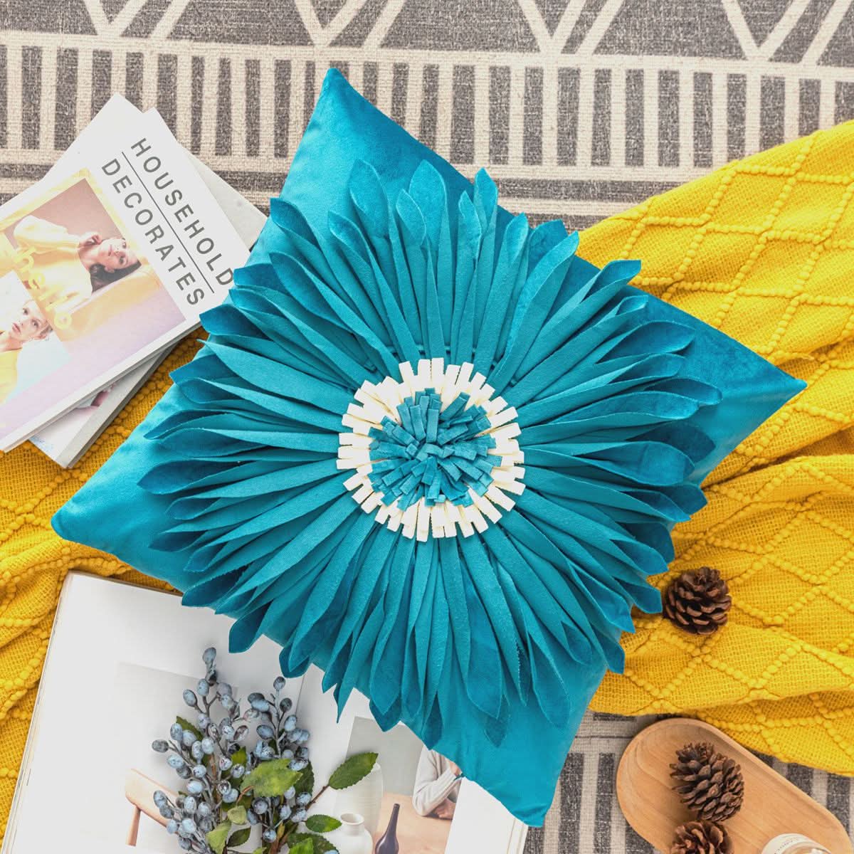 Sunflower Pillowcase - Small Daisy & Sunflower Design