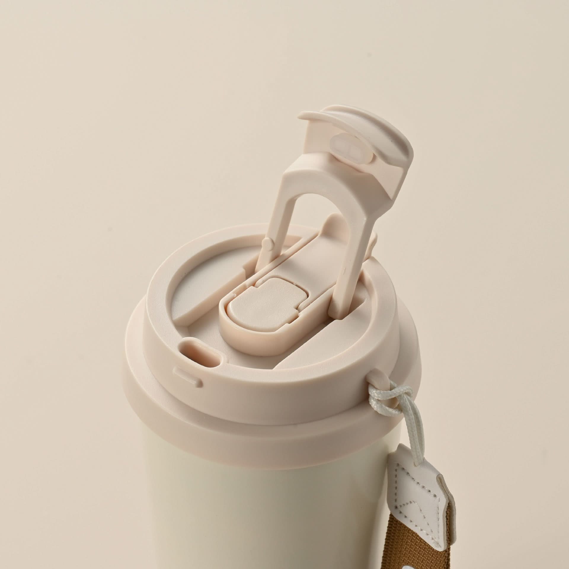 Vacuum Insulated Coffee Thermos Cup – Double-Walled Hot & Cold Bottle (500ml)