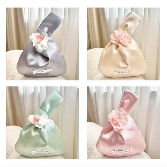 Elegant Silk Wrist Bag – Wedding Gift & Candy Pouch