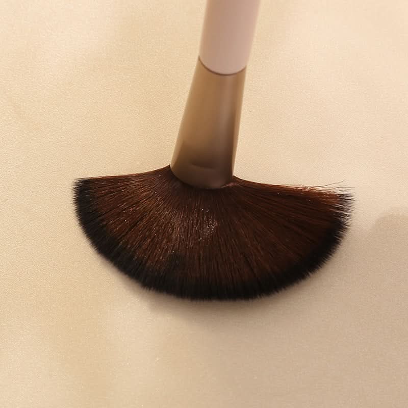 4-Piece Nylon Makeup Brush Set for Blush & Eyeshadow