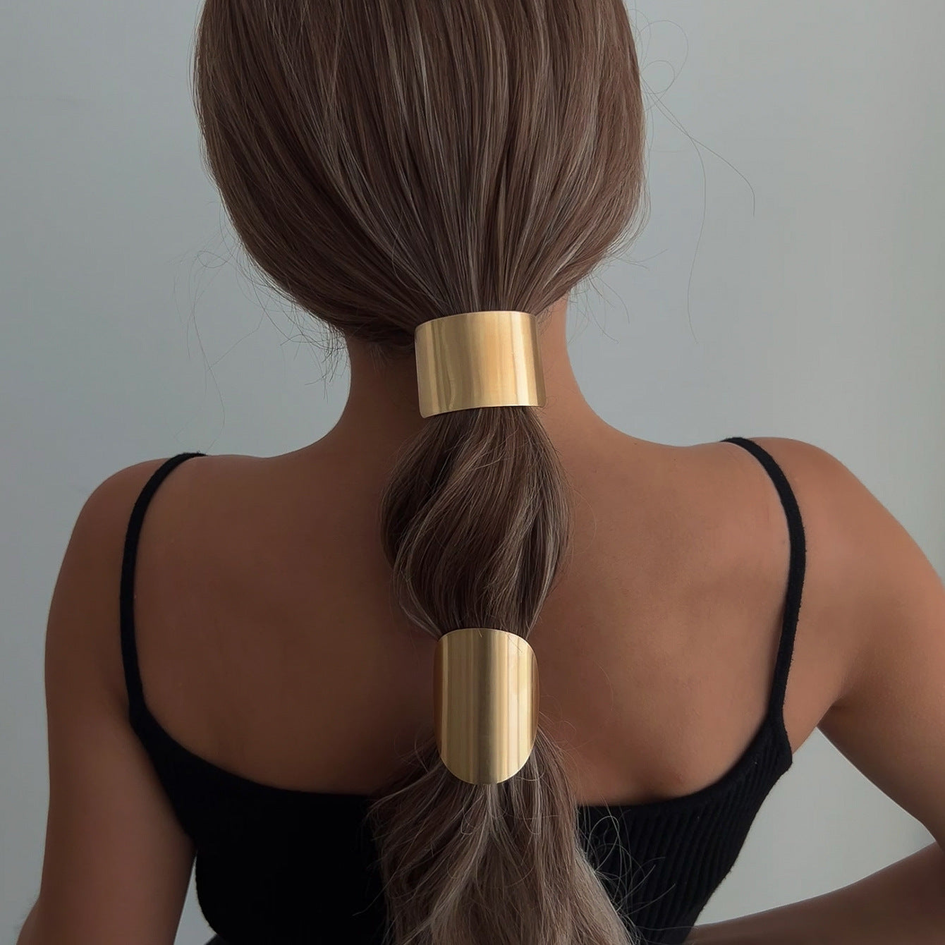 Sleek Metal Hair Cuff Rope – Minimal Chic Ponytail Holder for Women