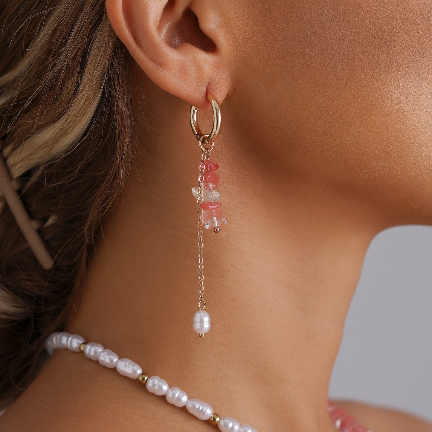 Rose Crystal Necklace Set – Elegant Pink Gemstone Clavicle Chain With Earrings for Women