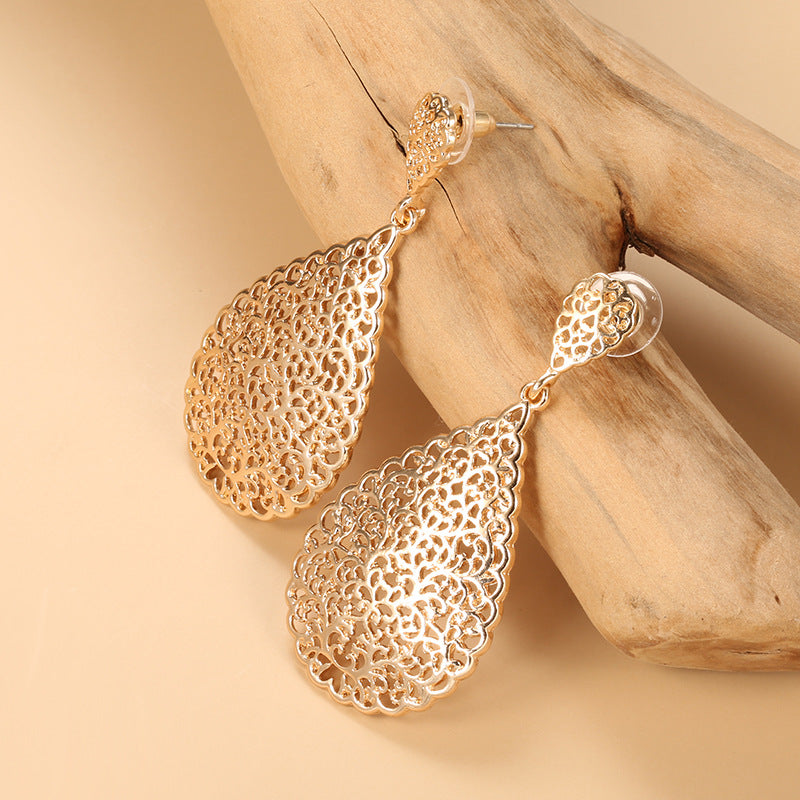 Rose Gold Leaf Hollow Earrings – Ethnic Style Geometric Jewelry
