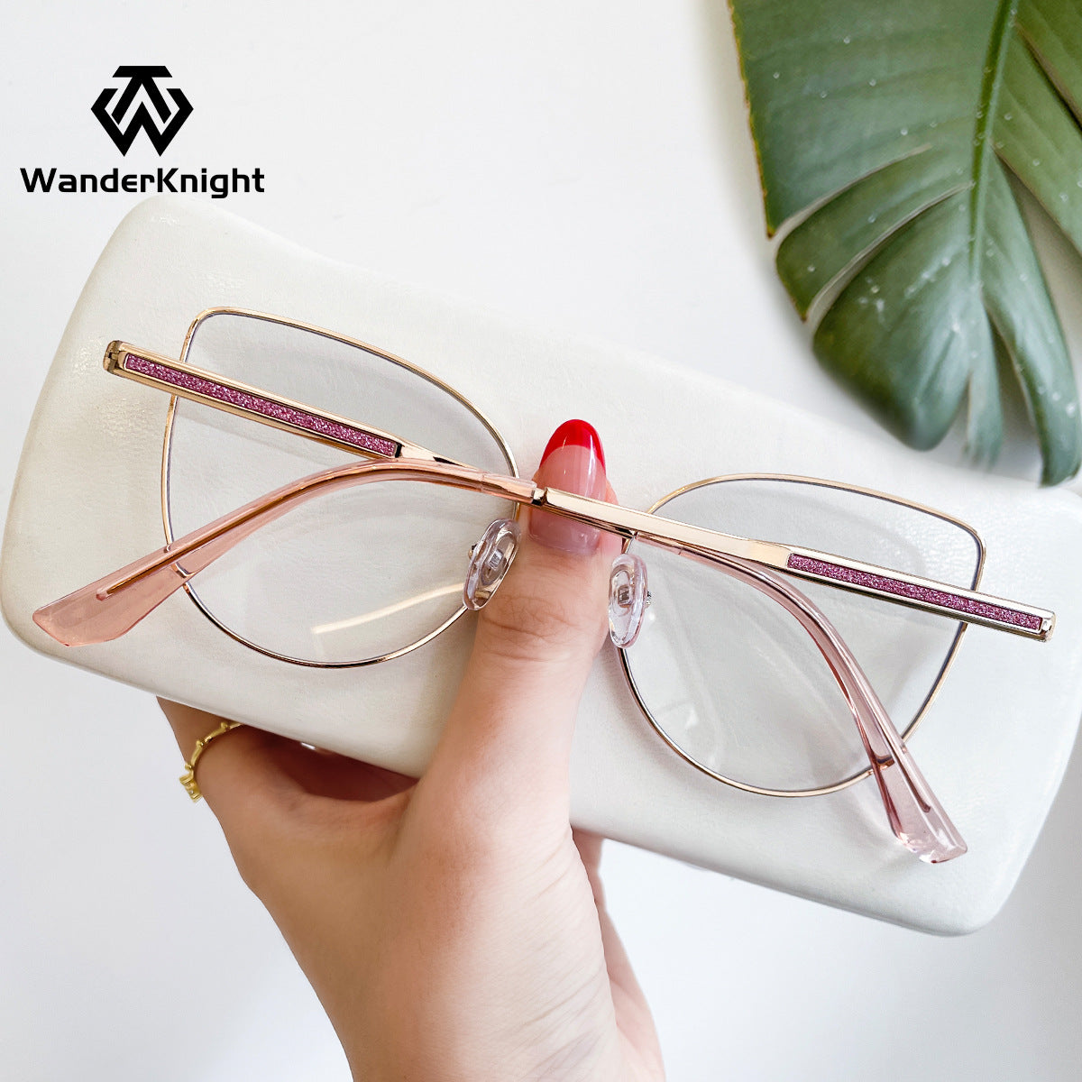 Women's Stylish Photochromic Cat-Eye Glasses – Anti-Blue Light Full Frame Eyewear
