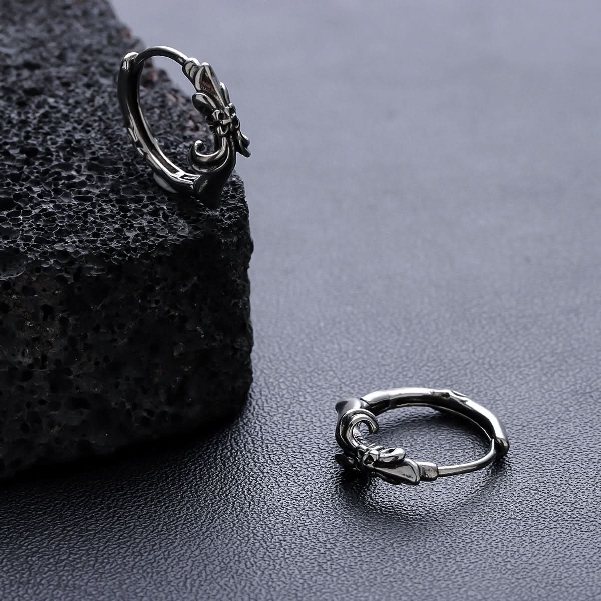 Men’s Cross Flower Hoop Earrings – Retro Hip-Hop Style