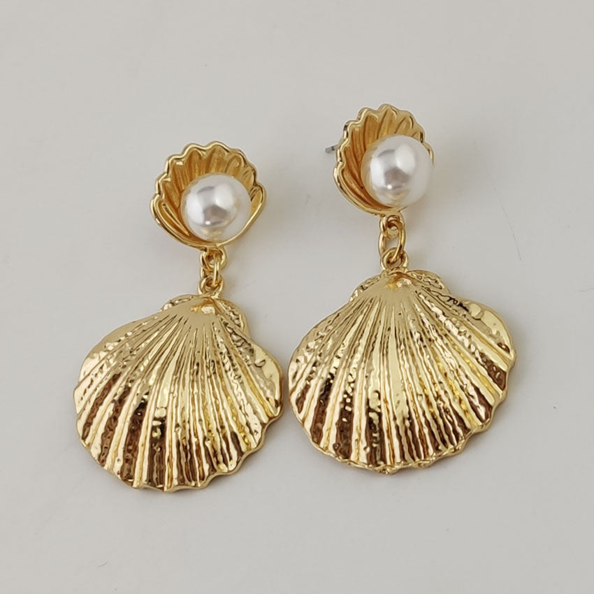Gold Shell Earrings for Women – Retro Ocean Style, Classy Alloy Jewelry