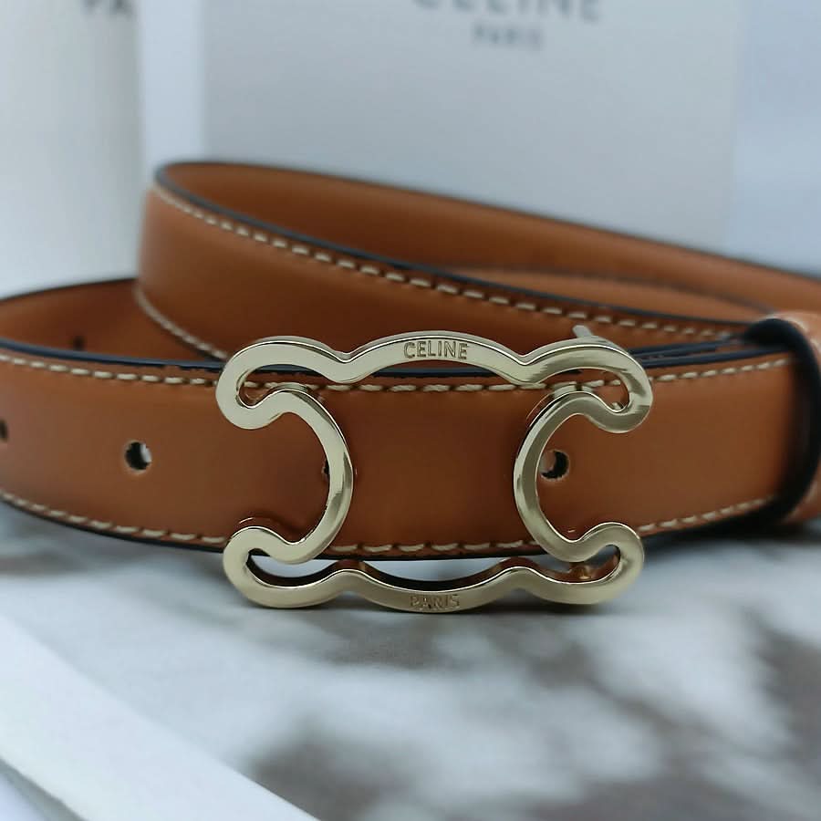 Women's Vintage-Inspired Smooth Buckle Leather Belt – for Dresses & Casual Wear