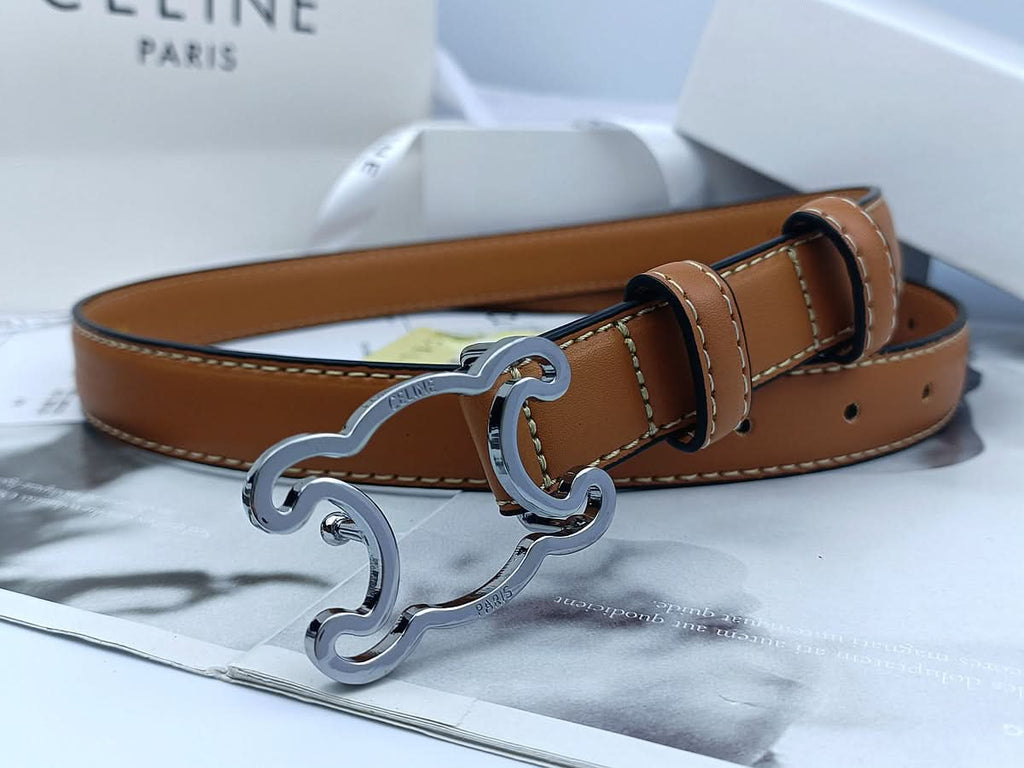 Women's Vintage-Inspired Smooth Buckle Leather Belt – for Dresses & Casual Wear