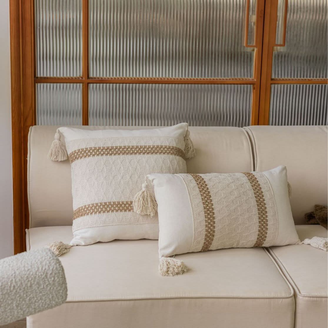 Yiman Qiyun Multi-Color Jacquard Sofa Pillow