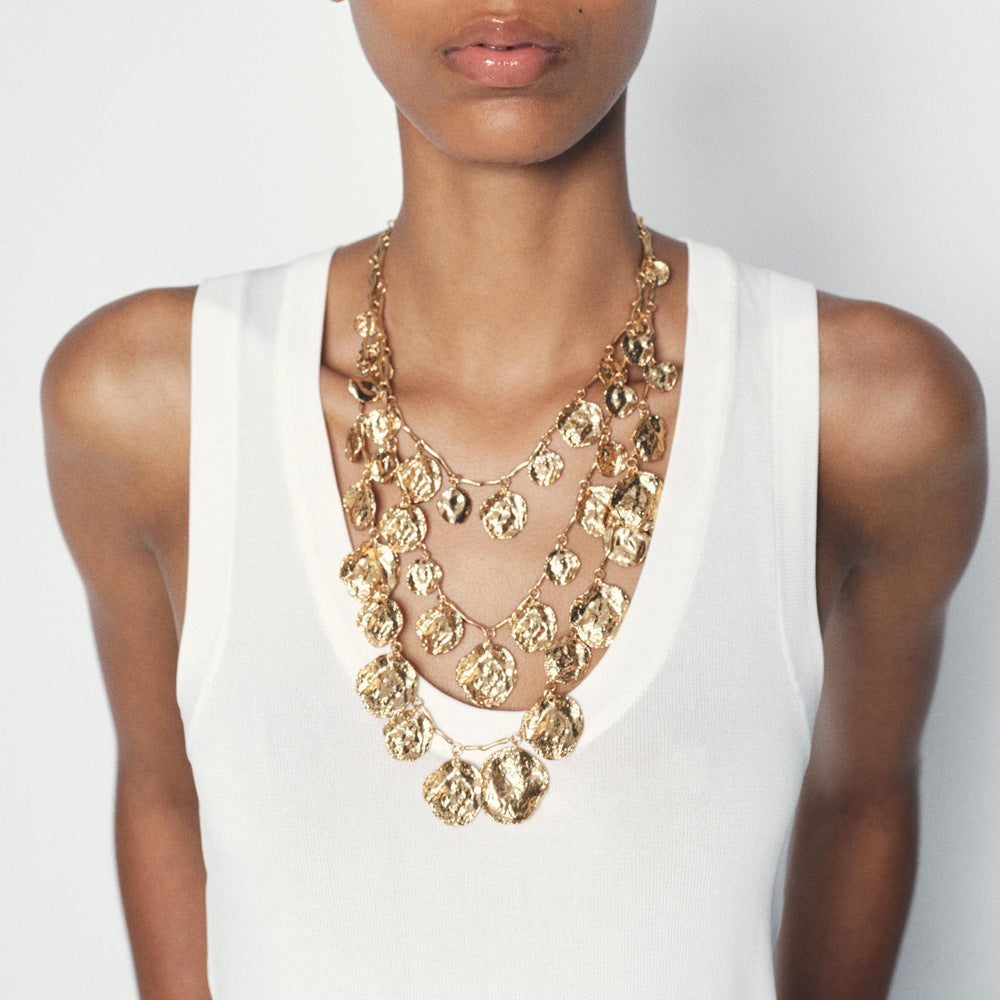 Classic Multi-Layer Gold Disc Necklace – Trendy Geometric Clavicle Chain for Women