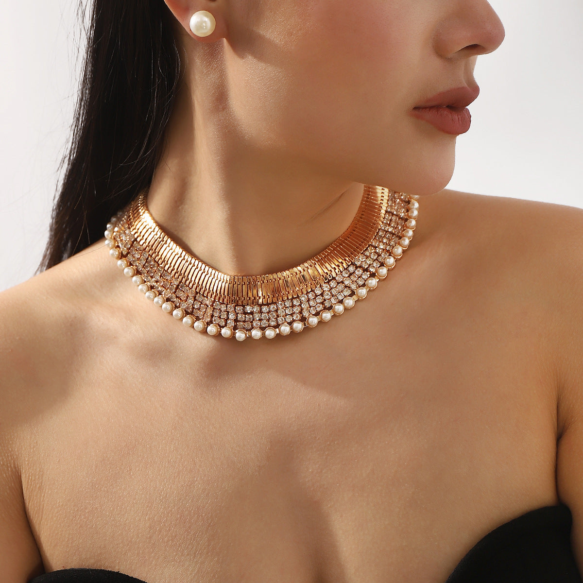 Luxury Gold Diamond Inlay Necklace & Earring Set – Geometric Jewelry for Women