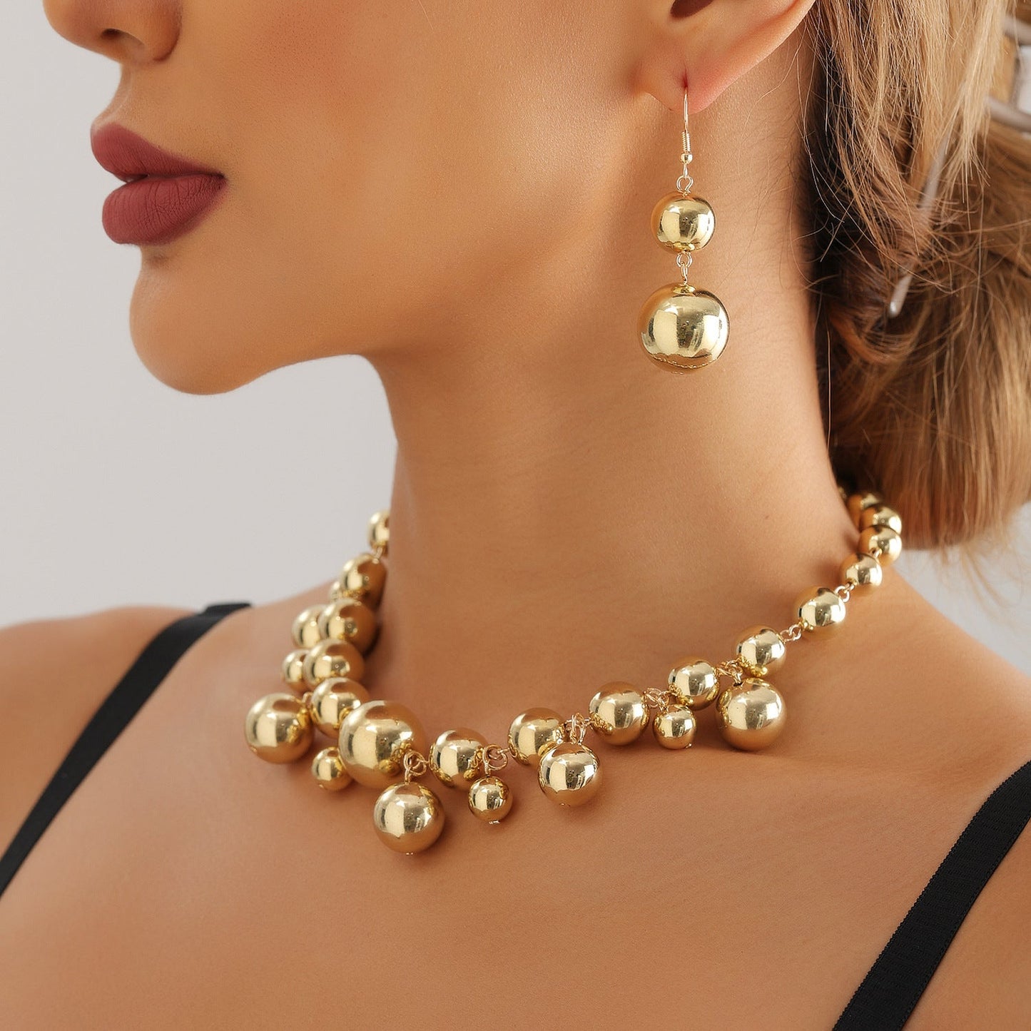 Chunky Beaded Choker Necklace Set – Punk Gold Statement Jewelry Set for Women