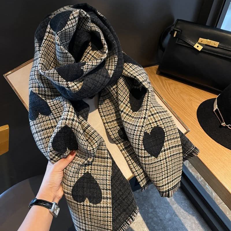 Double-Sided Heart Plaid Winter Scarf
