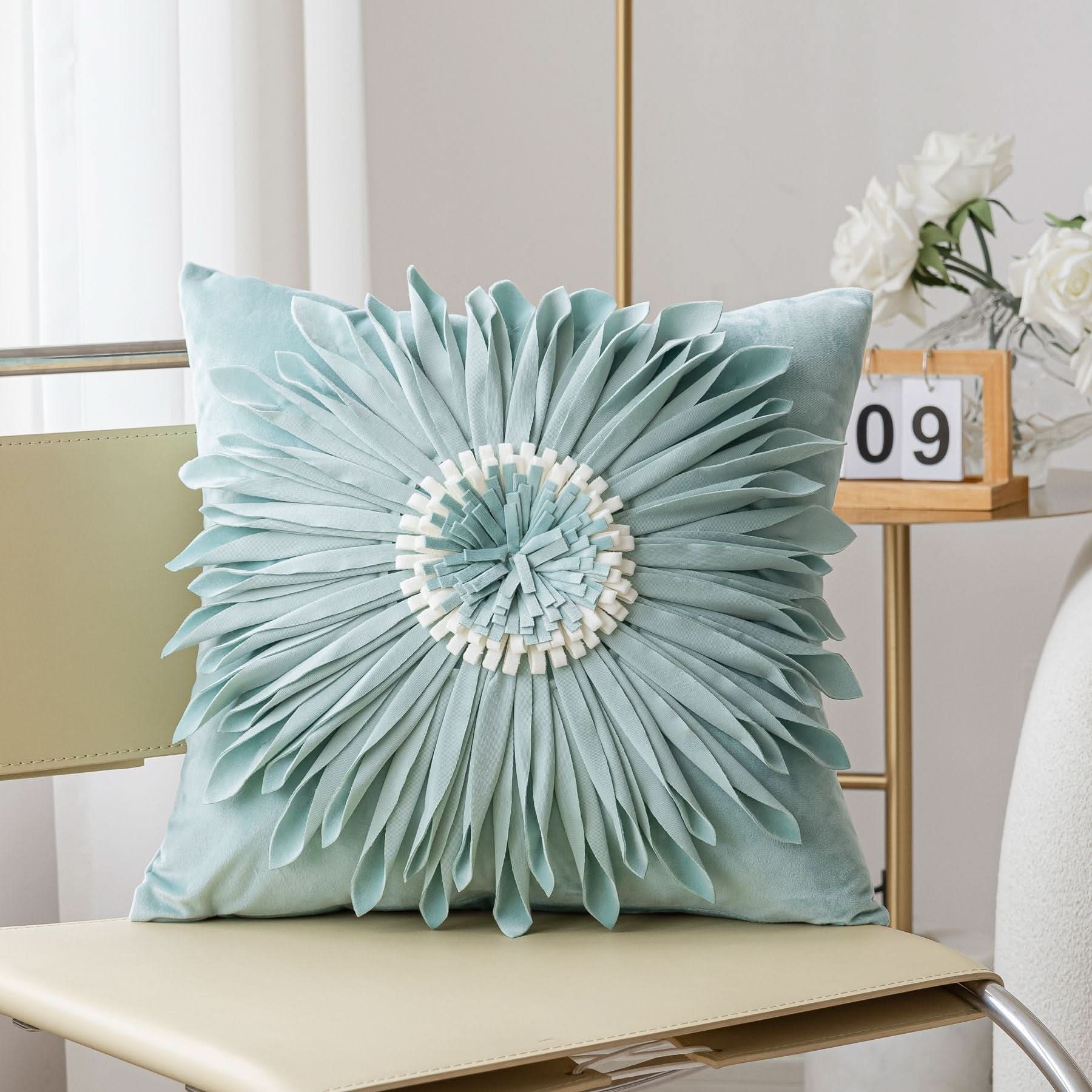 Sunflower Pillowcase - Small Daisy & Sunflower Design