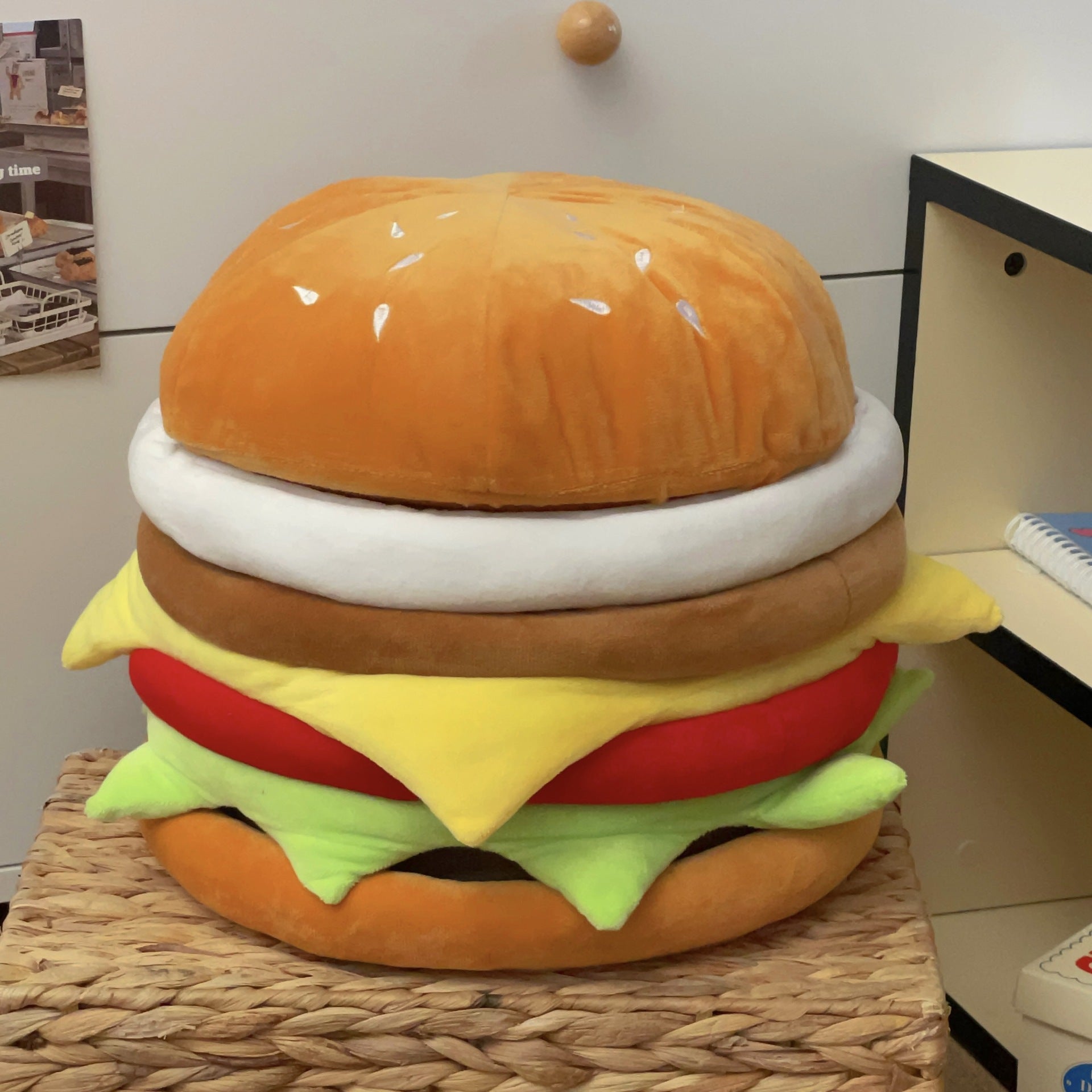 Cute Hamburger Storage Stool for Kids – Plush Toy Organizer & Toddler Seat