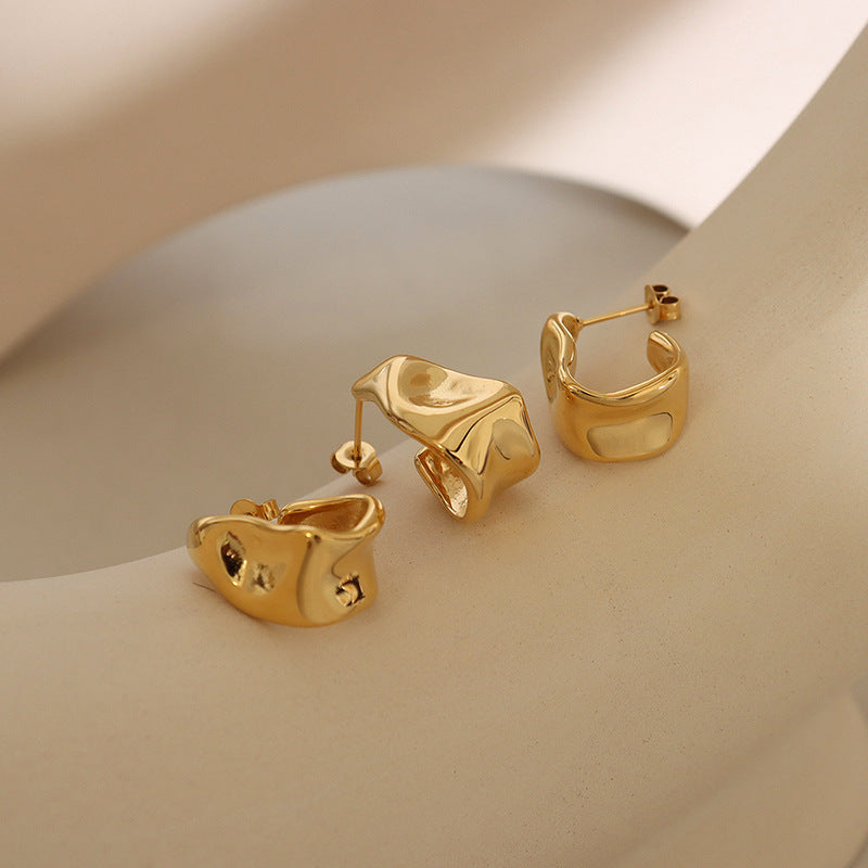 Geometric C-Shaped Hoop Earrings for Women – Gold-Plated Titanium Steel