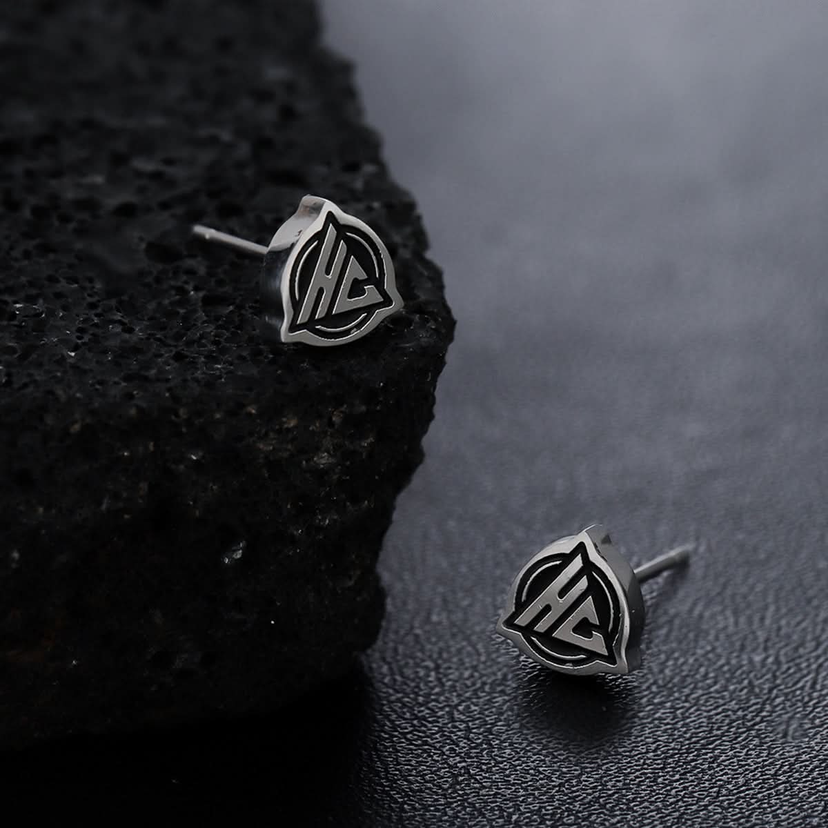 Irregular Triangle Stud Earrings for Men – Minimalist Jewelry