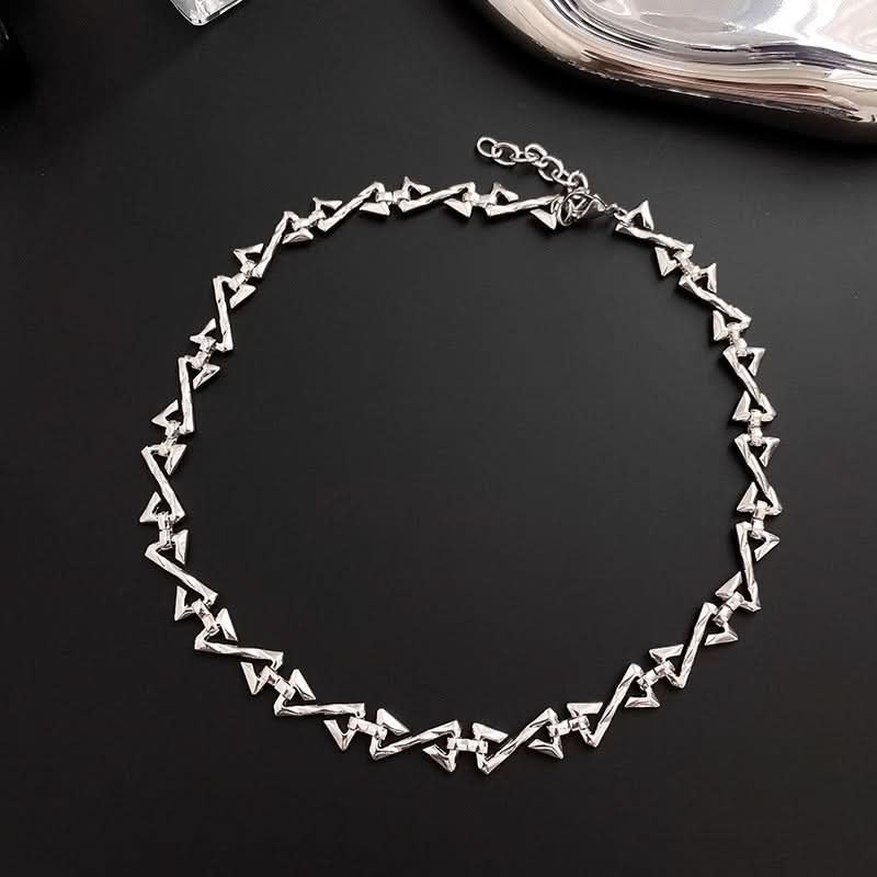 Men’s Z Letter Pendant Necklace – Silver Thorn Design