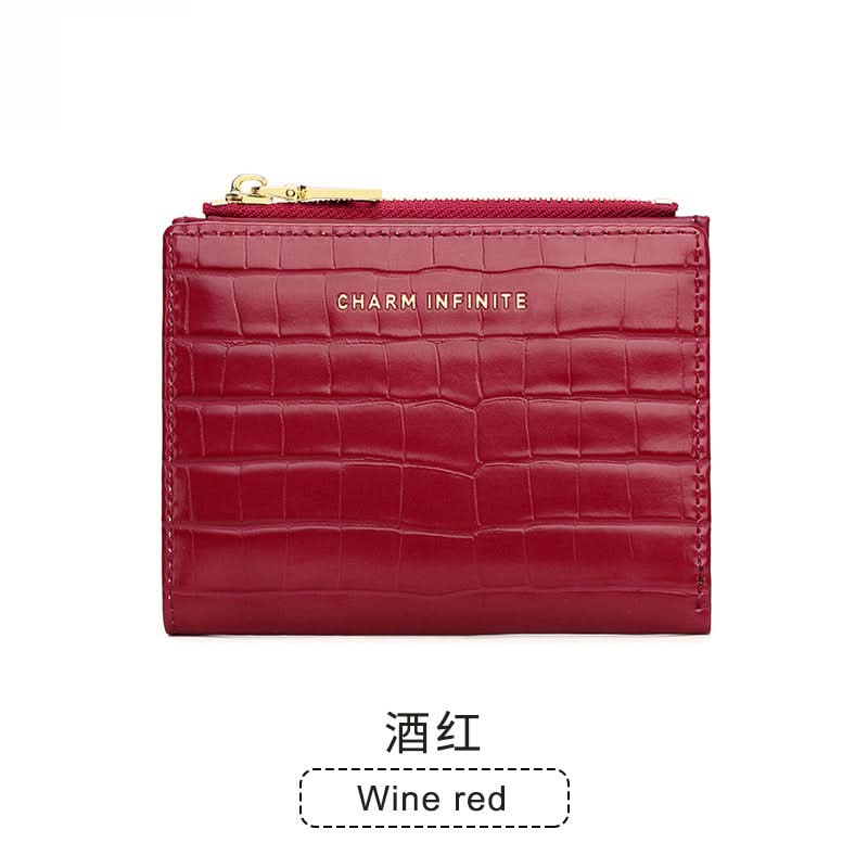 Women's Crocodile Pattern Leather Wallet – Compact Zippered Coin Purse