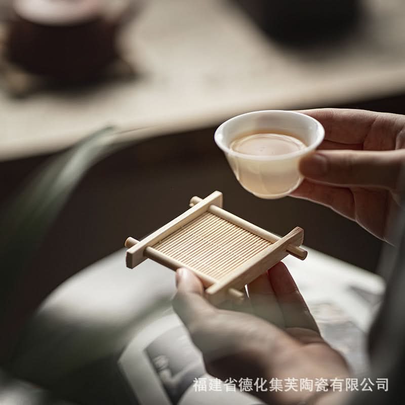 Retro Bamboo Cake Plate Dessert Display