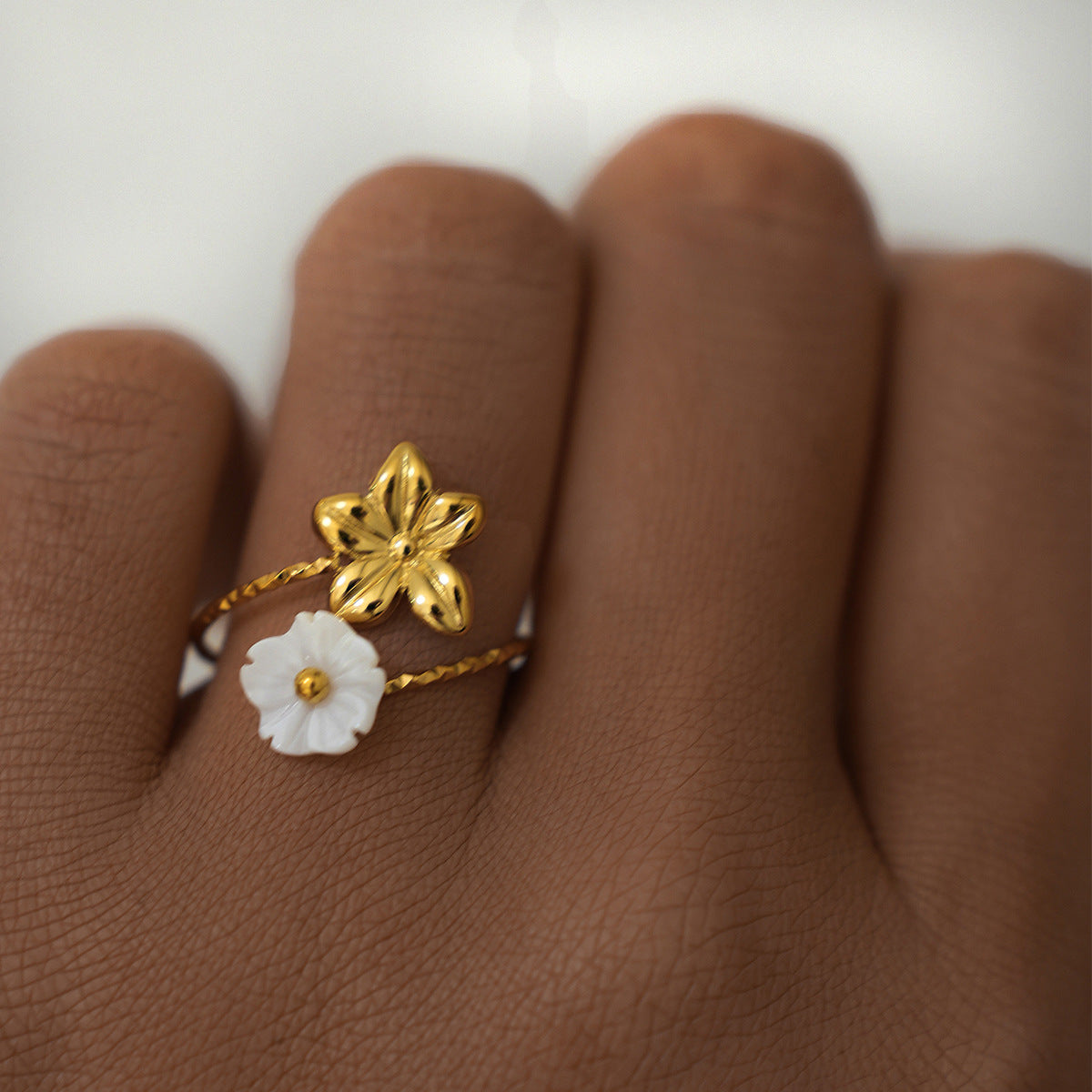 Gold Floral Open Ring – Adjustable Stainless Steel Women’s Luxury Ring