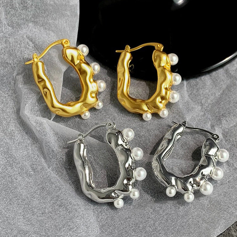 Bold Luxe Pearl Accent U-Shaped Earrings – Fashion Statement Jewelry for Women
