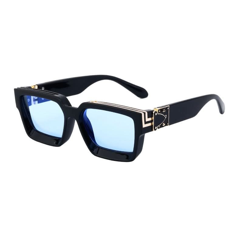 Trendy Small-Frame Sunglasses – Stylish Retro Shades