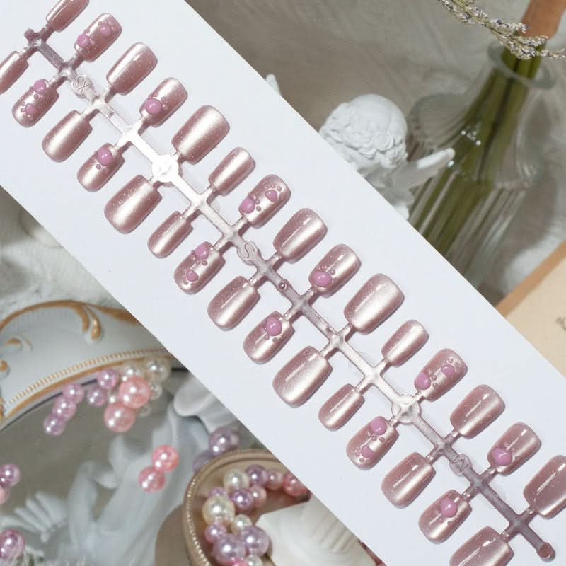 3D Cat Eye Handmade Nail Art – 30-Piece Prefabricated Set