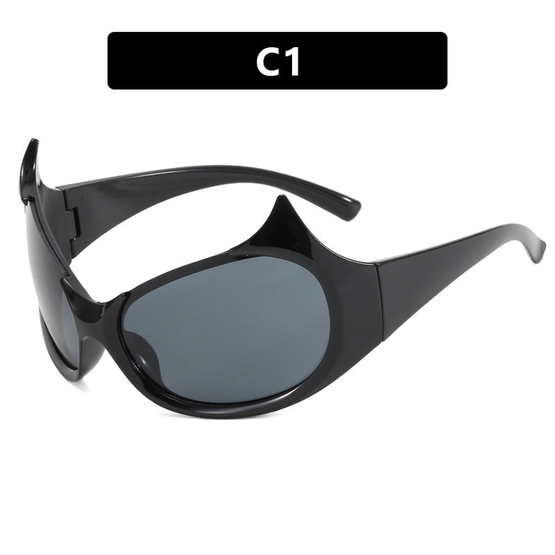 [Ammon] Oversized Devil Sunglasses