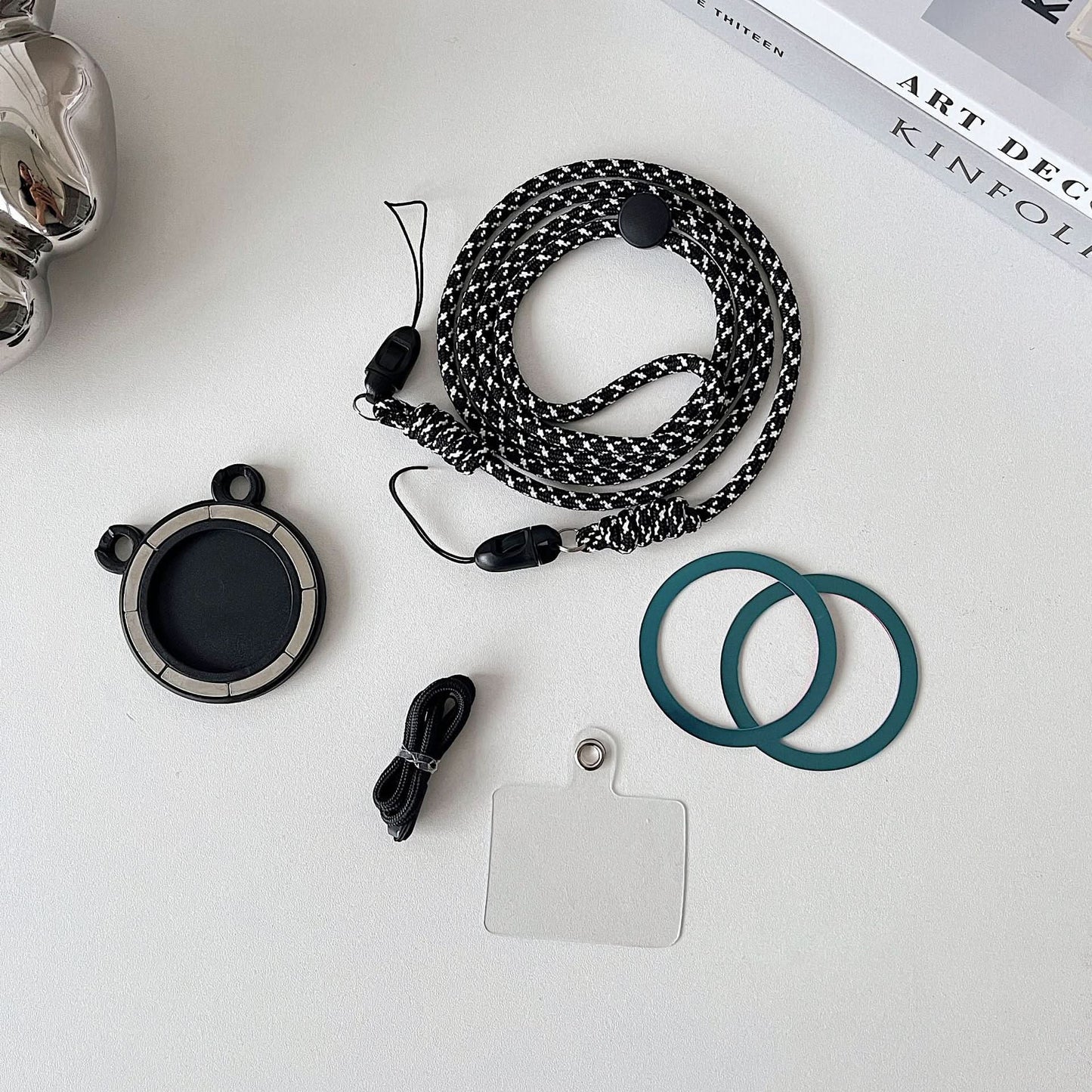 Cute Magnetic Bear MagSafe Phone Case with Crossbody Lanyard