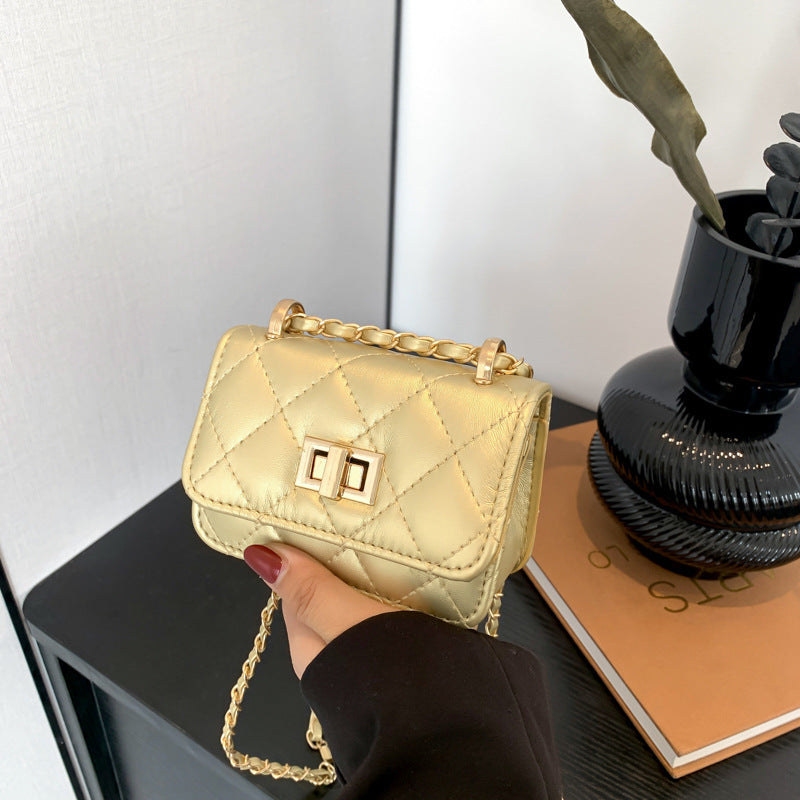 Trendy Diamond Chain Crossbody Bag for Women – Solid Color Small Shoulder Purse