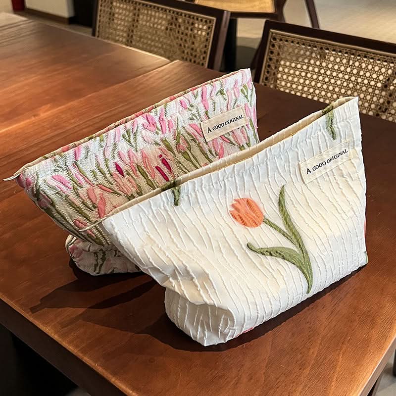 Fresh Tulip Canvas Makeup Bag – Large-Capacity Travel Cosmetic Pouch