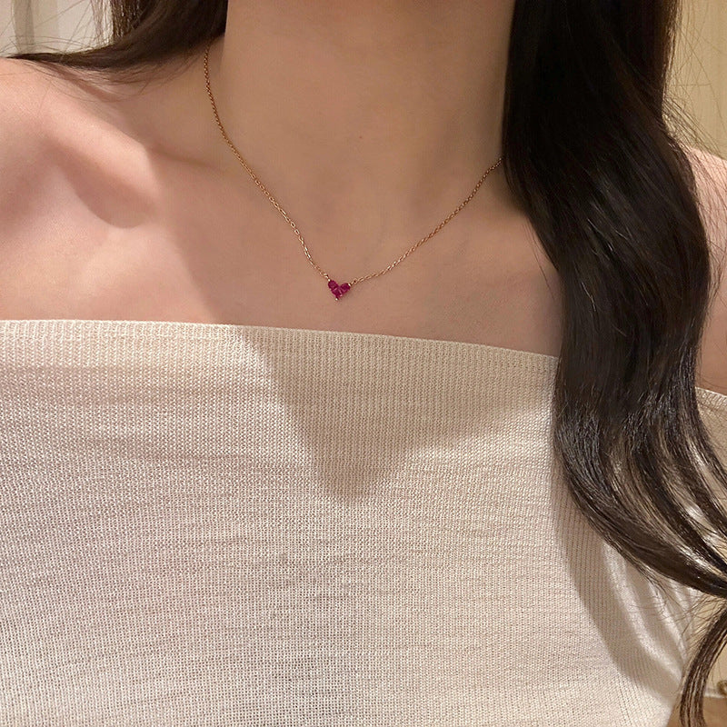 Rose Red Heart Pendant Necklace – Women's Dainty Electroplated Clavicle Chain Jewelry