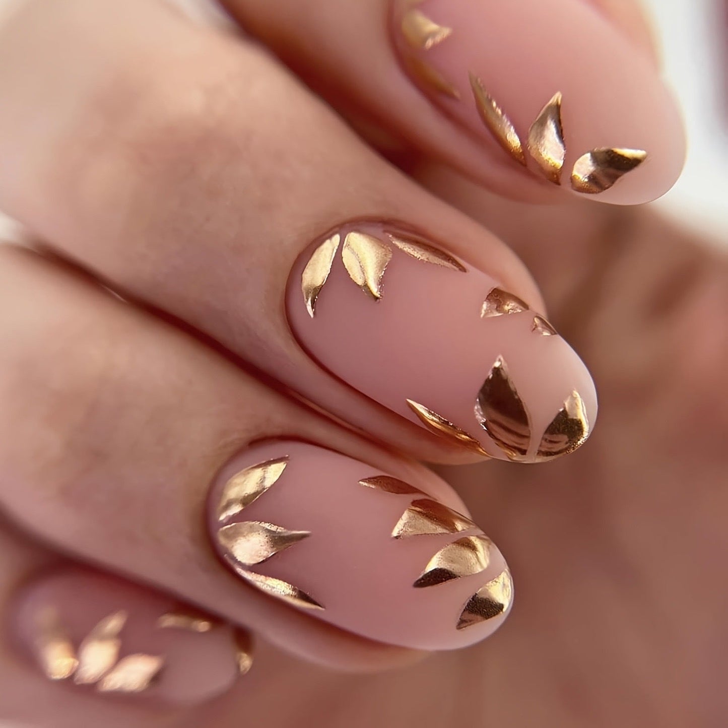 Matte Nude & Gold Leaf Press-On Nails – Oval Acrylic Medium Glue-On Set