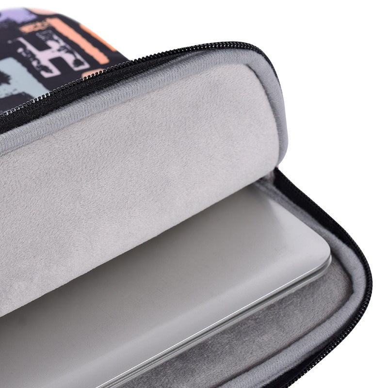 Black Graffiti Laptop Sleeve – Dual-Compartment Shock-Resistant Bag for 11–15.6" Apple & More