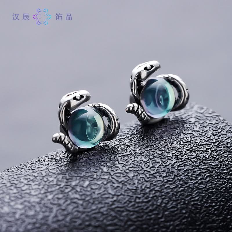 Men's Trendy Medusa Eye Ear Cuff - Retro Snake Clip-On Earrings