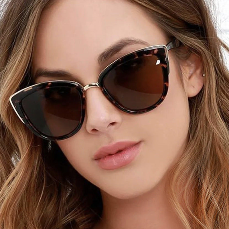 Classic Cat Eye Sunglasses for Women – UV400 Full Frame Fashion Shades