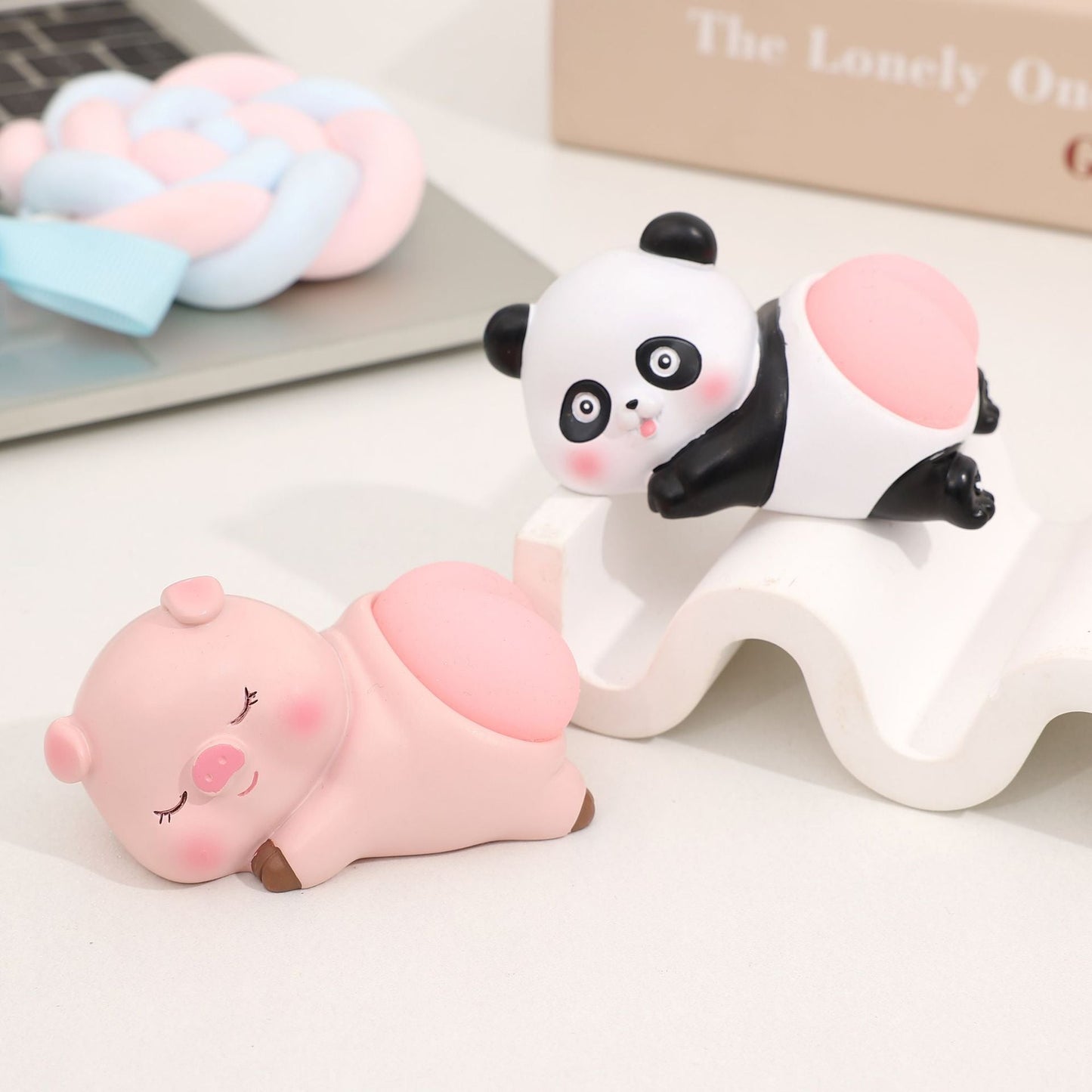 Cute Cartoon Butt Lamp – Squeeze Stress Relief Light for Desk, Gift & Office Decor