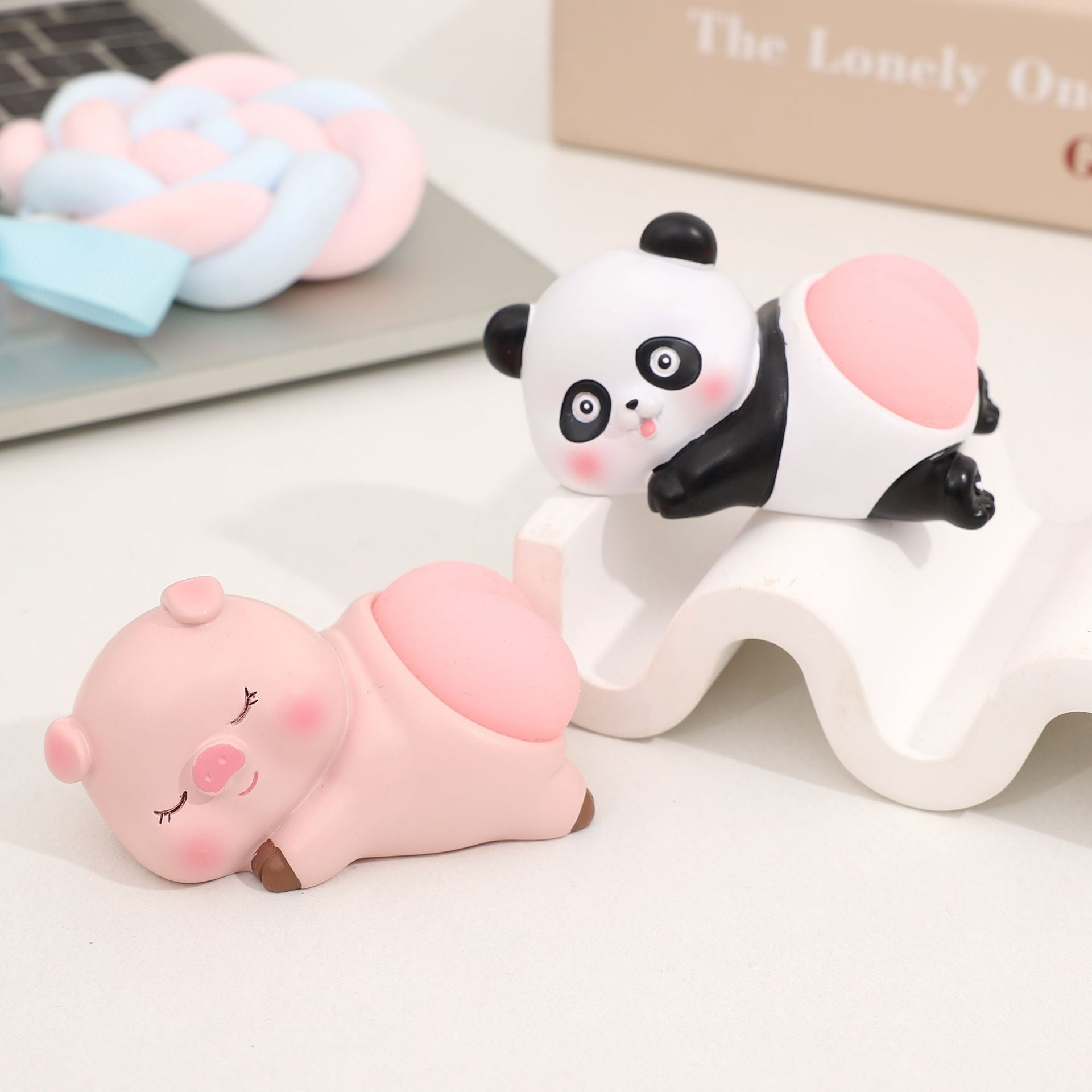 Cute Cartoon Butt Lamp – Squeeze Stress Relief Light for Desk, Gift & Office Decor