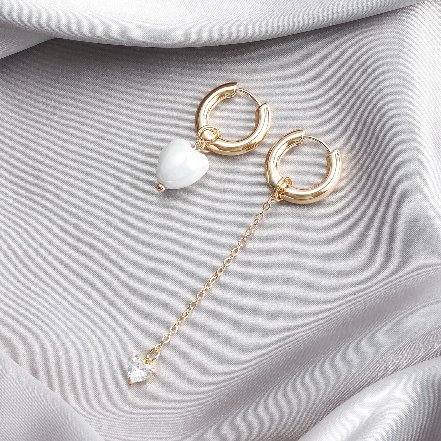 Tassel Heart Drop Earrings – Fashionable Pendant Design for Women