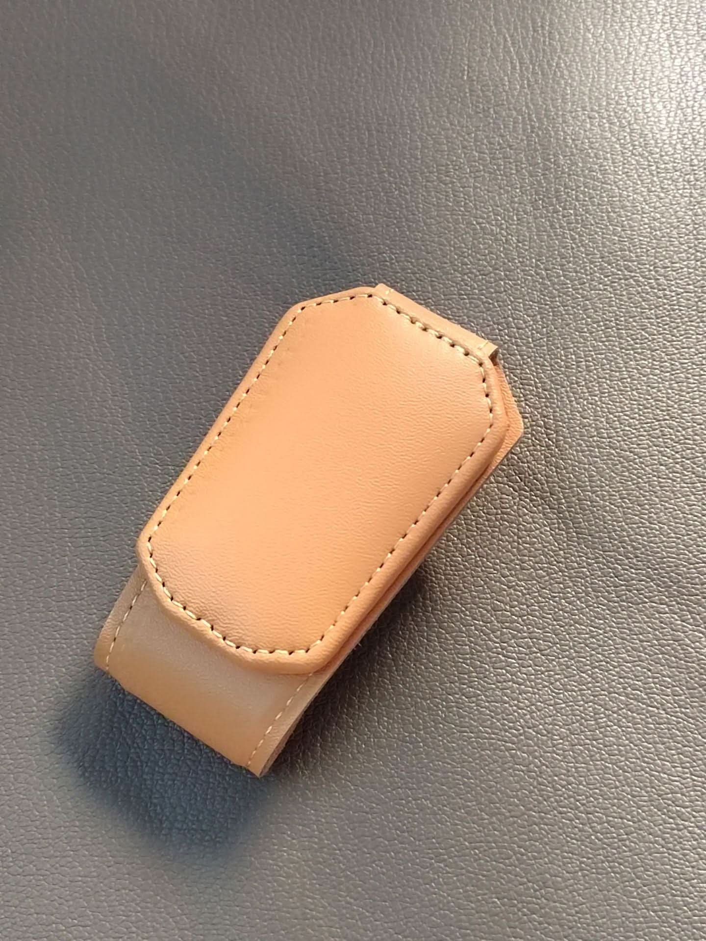 Luxury Leather Car Sunglasses Holder – Sun Visor Clip for Glasses & Cards