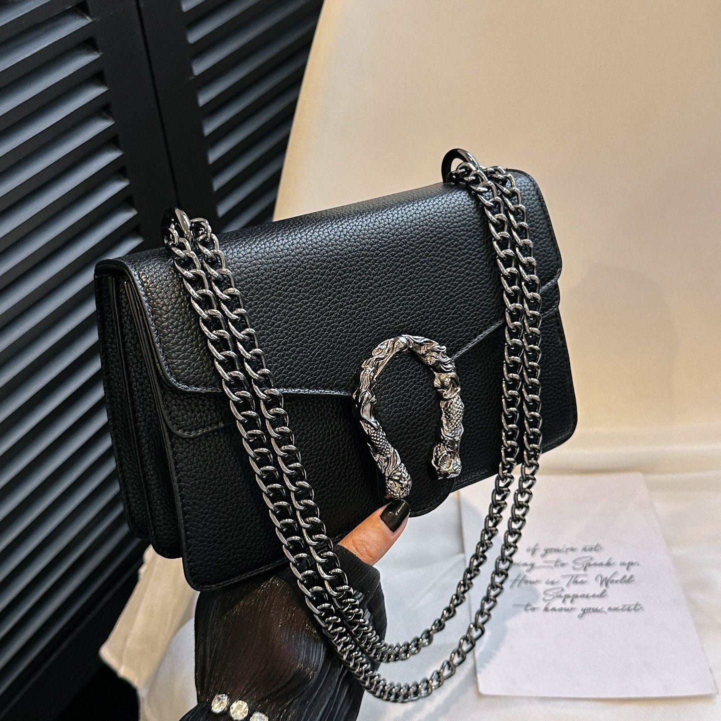 Luxury Chain Shoulder Bag for Women – Retro Stone Texture Medium Crossbody Bag
