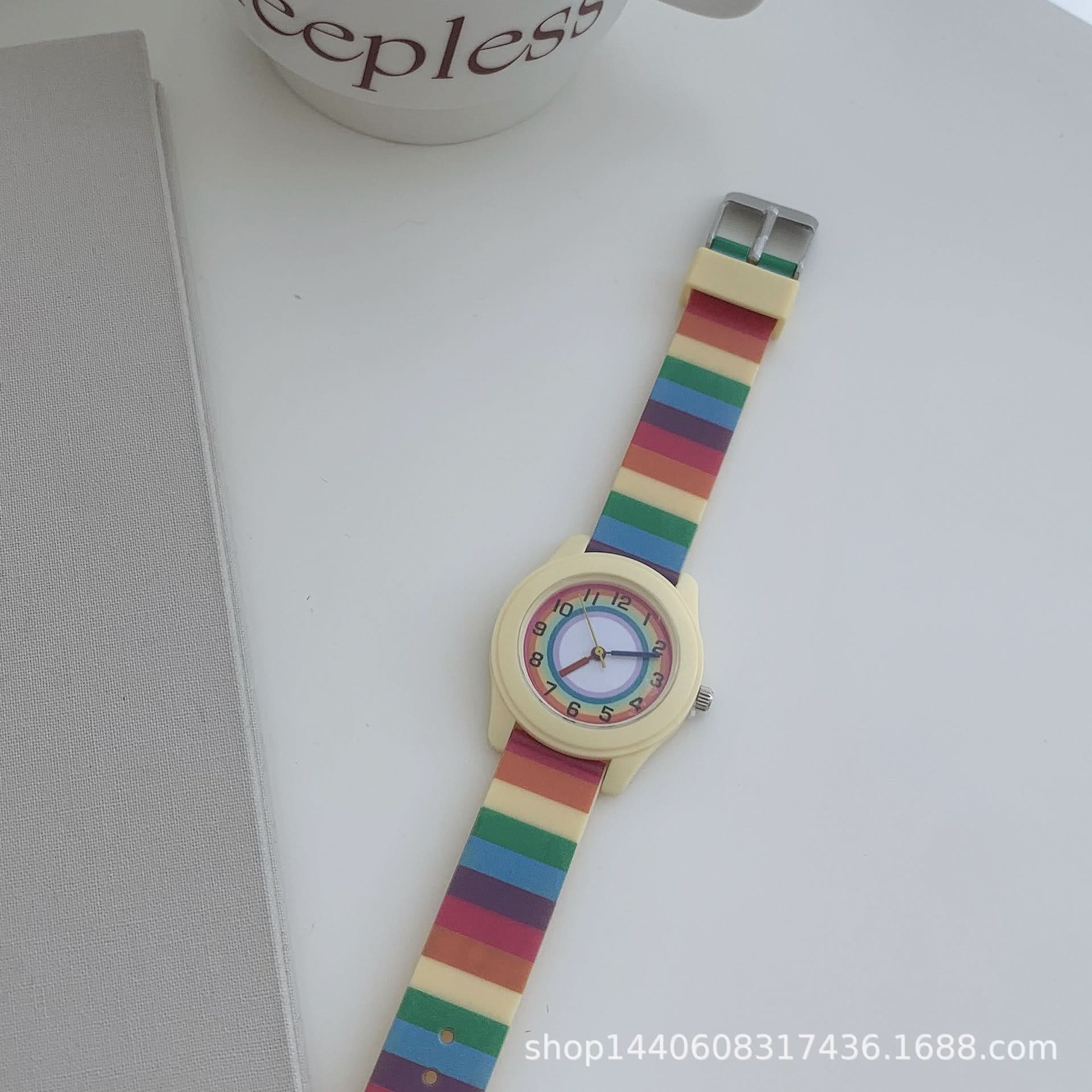 Cartoon Fashion Children's Quartz Watch – Cute Jelly Silicone, Fresh & Unisex